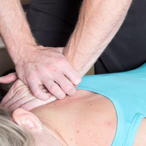 shoulder-pain-relief-River-Ridge-Chiropractic-River-Ridge-LA